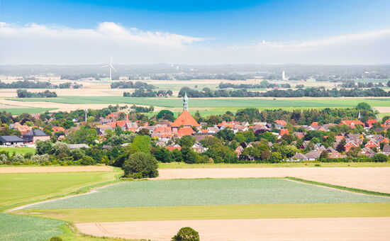 Luftaufnahme der Stadt Wesselburen